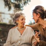 Quelles solutions à domicile pour une personne âgée désorientée ?